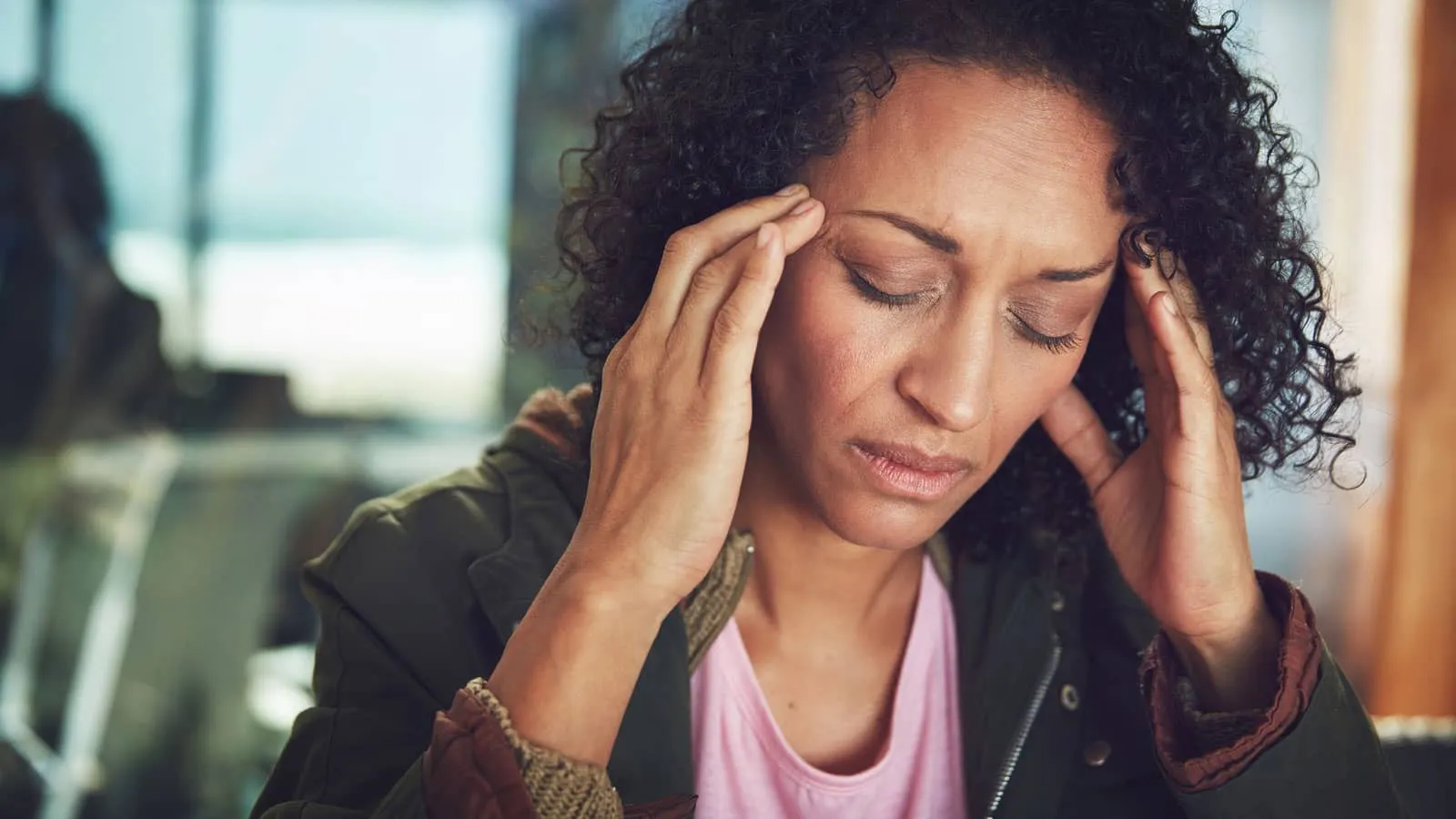 Menstrual Migraine Explained: Why They Happen and What Can Helpjygfhtht